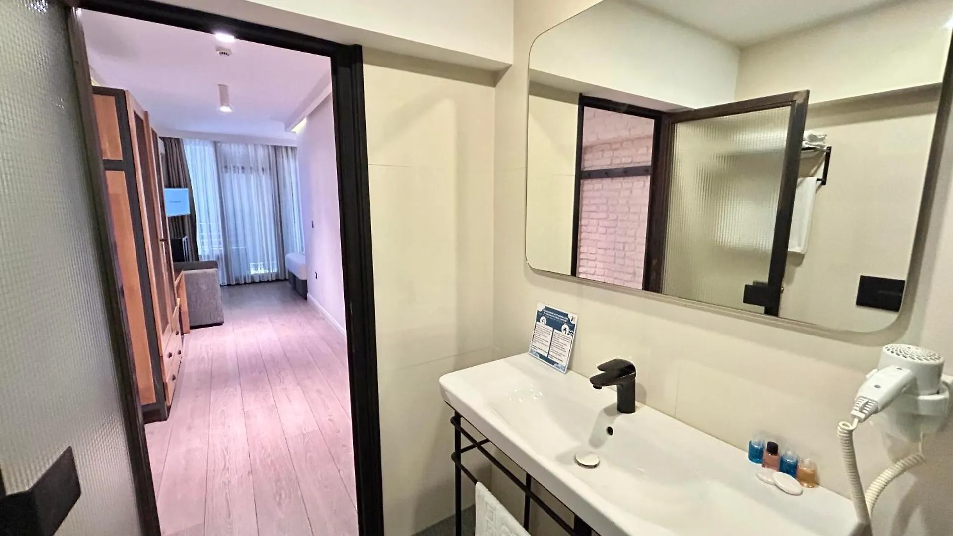 Fitas Oda Hotel